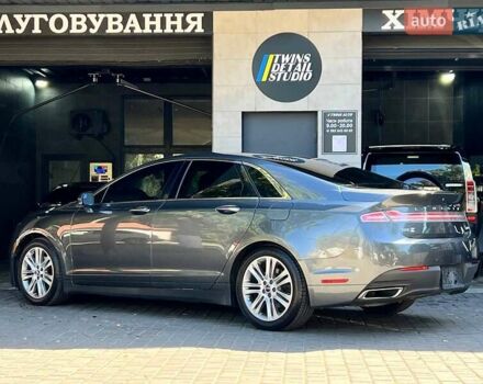Сірий Лінкольн MKZ, об'ємом двигуна 2 л та пробігом 150 тис. км за 9900 $, фото 9 на Automoto.ua
