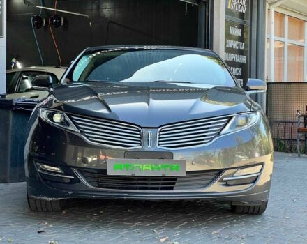 Сірий Лінкольн MKZ, об'ємом двигуна 2 л та пробігом 150 тис. км за 9900 $, фото 2 на Automoto.ua