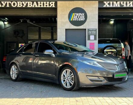 Сірий Лінкольн MKZ, об'ємом двигуна 2 л та пробігом 150 тис. км за 9900 $, фото 4 на Automoto.ua
