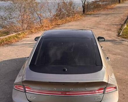 Серый Линкольн МКЗ, объемом двигателя 2 л и пробегом 82 тыс. км за 14500 $, фото 2 на Automoto.ua