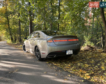 Серый Линкольн МКЗ, объемом двигателя 2 л и пробегом 131 тыс. км за 14200 $, фото 3 на Automoto.ua