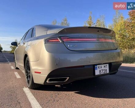 Серый Линкольн МКЗ, объемом двигателя 2 л и пробегом 131 тыс. км за 14200 $, фото 13 на Automoto.ua