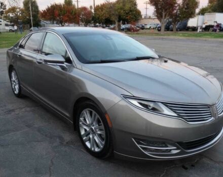 Сірий Лінкольн MKZ, об'ємом двигуна 2 л та пробігом 80 тис. км за 10500 $, фото 2 на Automoto.ua