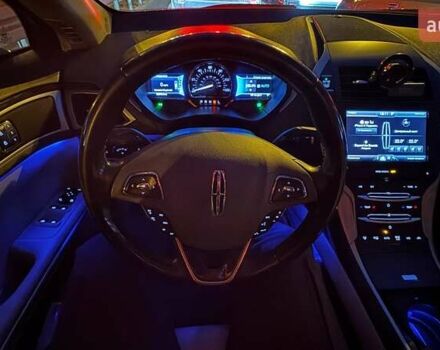 Серый Линкольн МКЗ, объемом двигателя 2 л и пробегом 82 тыс. км за 14500 $, фото 16 на Automoto.ua