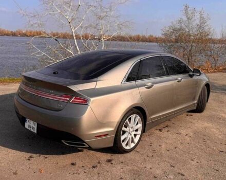 Серый Линкольн МКЗ, объемом двигателя 2 л и пробегом 82 тыс. км за 14500 $, фото 1 на Automoto.ua