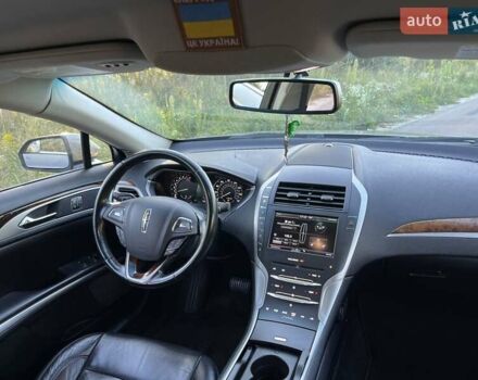 Серый Линкольн МКЗ, объемом двигателя 2 л и пробегом 131 тыс. км за 14200 $, фото 16 на Automoto.ua