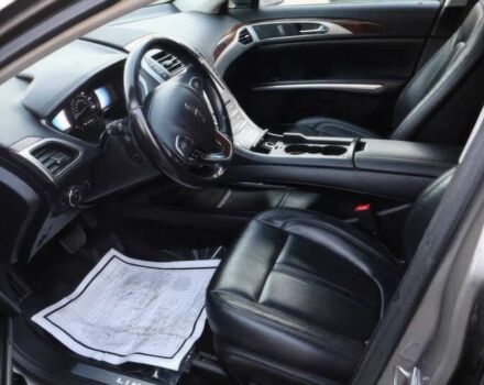 Сірий Лінкольн MKZ, об'ємом двигуна 2 л та пробігом 80 тис. км за 10500 $, фото 8 на Automoto.ua