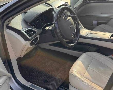 Серый Линкольн МКЗ, объемом двигателя 2 л и пробегом 82 тыс. км за 14500 $, фото 5 на Automoto.ua