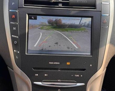 Серый Линкольн МКЗ, объемом двигателя 2 л и пробегом 82 тыс. км за 14500 $, фото 17 на Automoto.ua