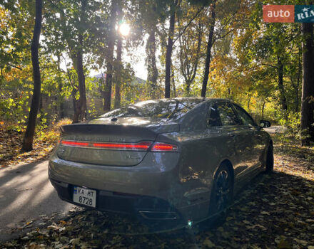 Серый Линкольн МКЗ, объемом двигателя 2 л и пробегом 131 тыс. км за 14200 $, фото 1 на Automoto.ua