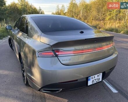 Серый Линкольн МКЗ, объемом двигателя 2 л и пробегом 131 тыс. км за 14200 $, фото 11 на Automoto.ua