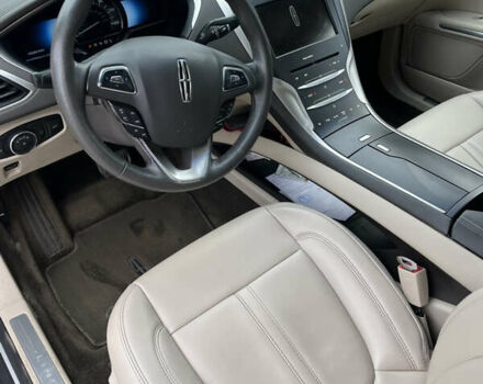 Серый Линкольн МКЗ, объемом двигателя 2 л и пробегом 156 тыс. км за 14500 $, фото 13 на Automoto.ua