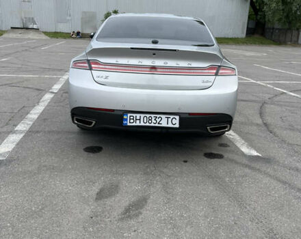 Серый Линкольн МКЗ, объемом двигателя 2 л и пробегом 156 тыс. км за 14500 $, фото 3 на Automoto.ua