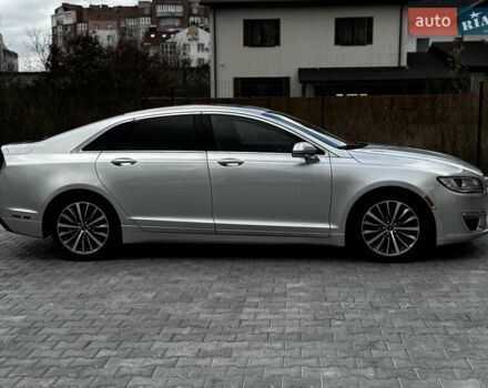 Сірий Лінкольн MKZ, об'ємом двигуна 2 л та пробігом 74 тис. км за 15900 $, фото 4 на Automoto.ua