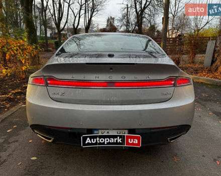 Серый Линкольн МКЗ, объемом двигателя 2 л и пробегом 114 тыс. км за 13890 $, фото 6 на Automoto.ua