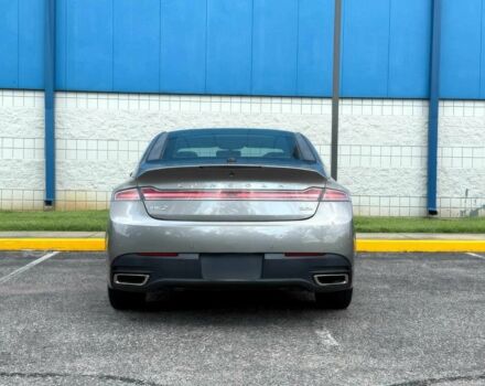 Лінкольн MKZ 2016 у Чернівцях на Automoto.ua Сірий Лінкольн MKZ, об'ємом двигуна 2 л та пробігом 77 тис. км за 15600 $, фото 4 на Automoto.ua