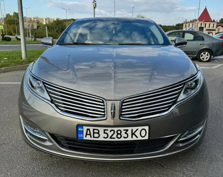 Серый Линкольн МКЗ, объемом двигателя 2 л и пробегом 180 тыс. км за 12000 $, фото 2 на Automoto.ua