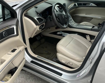 Серый Линкольн МКЗ, объемом двигателя 2 л и пробегом 156 тыс. км за 14500 $, фото 14 на Automoto.ua