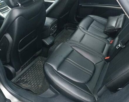 Сірий Лінкольн MKZ, об'ємом двигуна 2 л та пробігом 119 тис. км за 14000 $, фото 12 на Automoto.ua