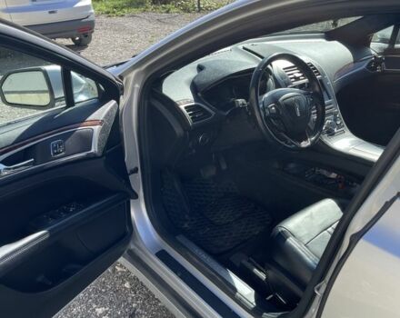 Сірий Лінкольн MKZ, об'ємом двигуна 2 л та пробігом 27 тис. км за 9700 $, фото 8 на Automoto.ua