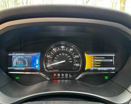 Серый Линкольн МКЗ, объемом двигателя 2 л и пробегом 114 тыс. км за 13890 $, фото 16 на Automoto.ua