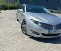 Сірий Лінкольн MKZ, об'ємом двигуна 2 л та пробігом 173 тис. км за 11000 $, фото 1 на Automoto.ua