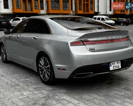 Сірий Лінкольн MKZ, об'ємом двигуна 2 л та пробігом 74 тис. км за 15900 $, фото 7 на Automoto.ua