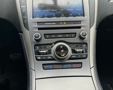 Сірий Лінкольн MKZ, об'ємом двигуна 3 л та пробігом 112 тис. км за 21500 $, фото 16 на Automoto.ua