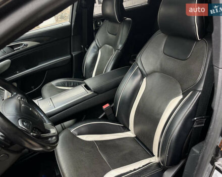 Сірий Лінкольн MKZ, об'ємом двигуна 2.96 л та пробігом 112 тис. км за 21500 $, фото 14 на Automoto.ua