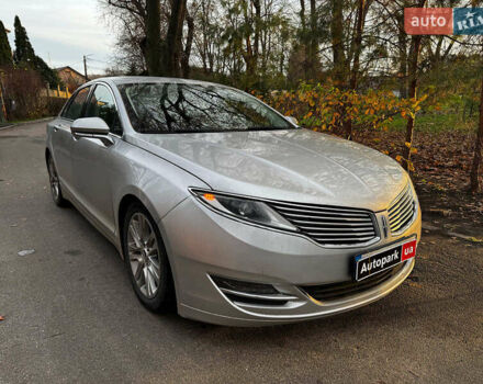 Серый Линкольн МКЗ, объемом двигателя 2 л и пробегом 114 тыс. км за 13890 $, фото 2 на Automoto.ua