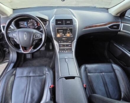 Сірий Лінкольн MKZ, об'ємом двигуна 2 л та пробігом 79 тис. км за 4800 $, фото 7 на Automoto.ua