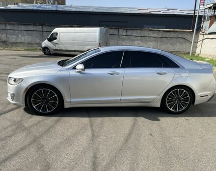 Серый Линкольн МКЗ, объемом двигателя 2 л и пробегом 210 тыс. км за 17200 $, фото 1 на Automoto.ua