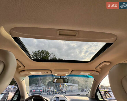 Серый Линкольн МКЗ, объемом двигателя 2 л и пробегом 180 тыс. км за 12000 $, фото 11 на Automoto.ua