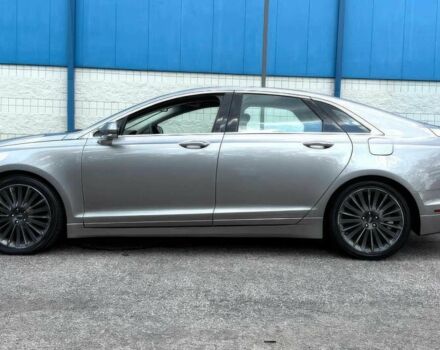 Сірий Лінкольн MKZ, об'ємом двигуна 2 л та пробігом 73 тис. км за 4800 $, фото 2 на Automoto.ua