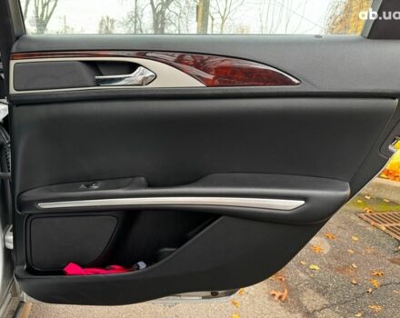 Серый Линкольн МКЗ, объемом двигателя 2 л и пробегом 114 тыс. км за 13890 $, фото 28 на Automoto.ua