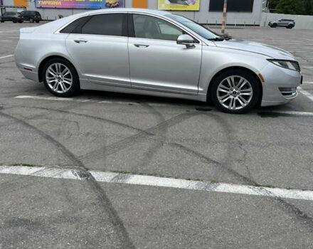 Серый Линкольн МКЗ, объемом двигателя 2 л и пробегом 156 тыс. км за 14500 $, фото 1 на Automoto.ua