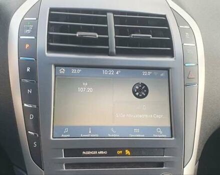 Серый Линкольн МКЗ, объемом двигателя 3 л и пробегом 60 тыс. км за 19999 $, фото 7 на Automoto.ua