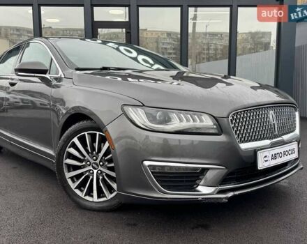 Серый Линкольн МКЗ, объемом двигателя 2 л и пробегом 179 тыс. км за 12990 $, фото 3 на Automoto.ua