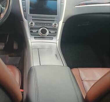 Серый Линкольн МКЗ, объемом двигателя 3 л и пробегом 60 тыс. км за 19999 $, фото 15 на Automoto.ua