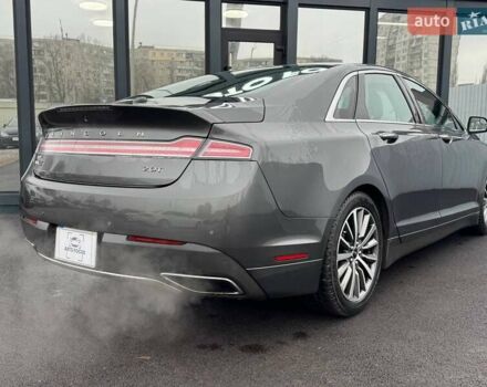 Серый Линкольн МКЗ, объемом двигателя 2 л и пробегом 179 тыс. км за 12990 $, фото 8 на Automoto.ua