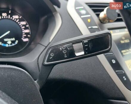 Серый Линкольн МКЗ, объемом двигателя 2 л и пробегом 179 тыс. км за 12990 $, фото 23 на Automoto.ua