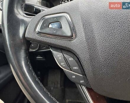 Серый Линкольн МКЗ, объемом двигателя 2 л и пробегом 179 тыс. км за 12990 $, фото 21 на Automoto.ua