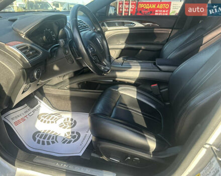 Сірий Лінкольн MKZ, об'ємом двигуна 2 л та пробігом 78 тис. км за 16750 $, фото 32 на Automoto.ua
