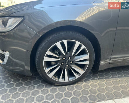 Сірий Лінкольн MKZ, об'ємом двигуна 2 л та пробігом 54 тис. км за 22500 $, фото 12 на Automoto.ua