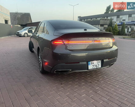 Серый Линкольн МКЗ, объемом двигателя 2 л и пробегом 149 тыс. км за 17500 $, фото 4 на Automoto.ua