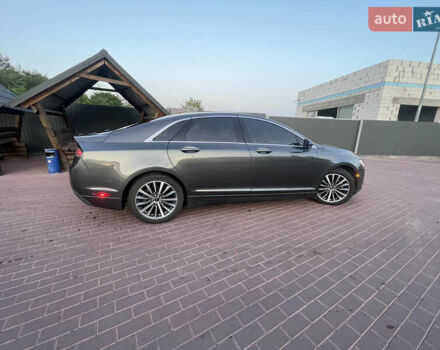 Серый Линкольн МКЗ, объемом двигателя 2 л и пробегом 149 тыс. км за 17500 $, фото 2 на Automoto.ua