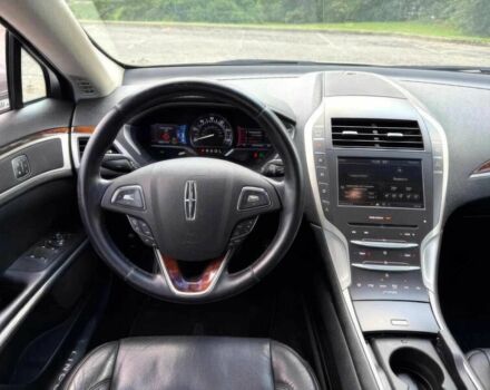 Сірий Лінкольн MKZ, об'ємом двигуна 0 л та пробігом 98 тис. км за 5000 $, фото 8 на Automoto.ua
