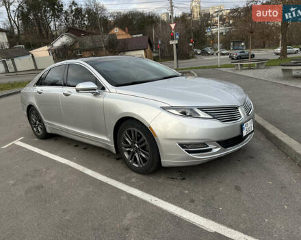 Серый Линкольн МКЗ, объемом двигателя 2 л и пробегом 238 тыс. км за 11800 $, фото 1 на Automoto.ua
