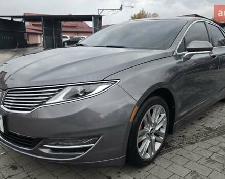 Лінкольн MKZ 2013 у Бродах на Automoto.ua Сірий Лінкольн MKZ, об'ємом двигуна 2 л та пробігом 244 тис. км за 13800 $, фото 1 на Automoto.ua