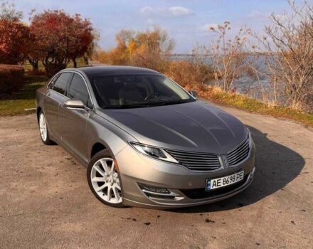 Серый Линкольн МКЗ, объемом двигателя 2 л и пробегом 82 тыс. км за 14500 $, фото 1 на Automoto.ua